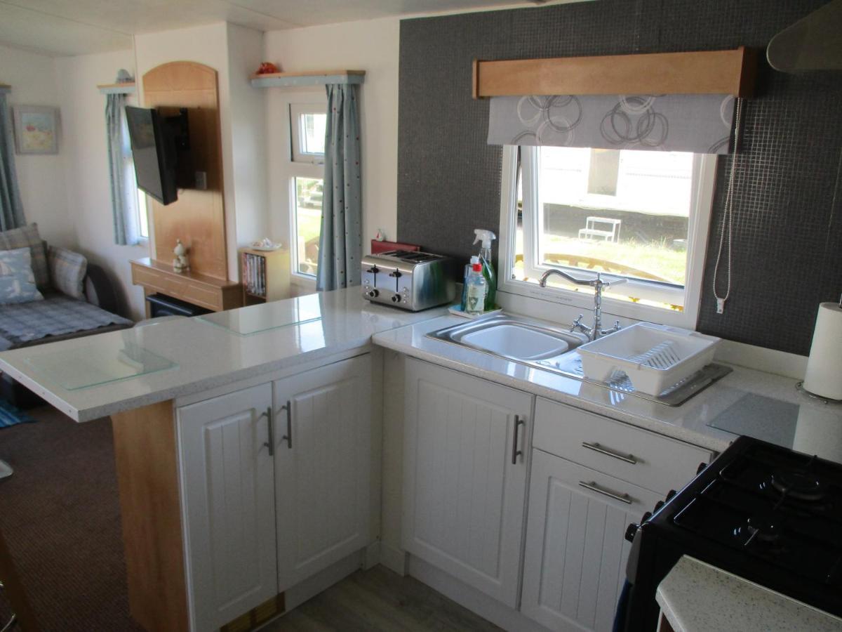 Happydaze Caravan Bacton  Eksteriør billede