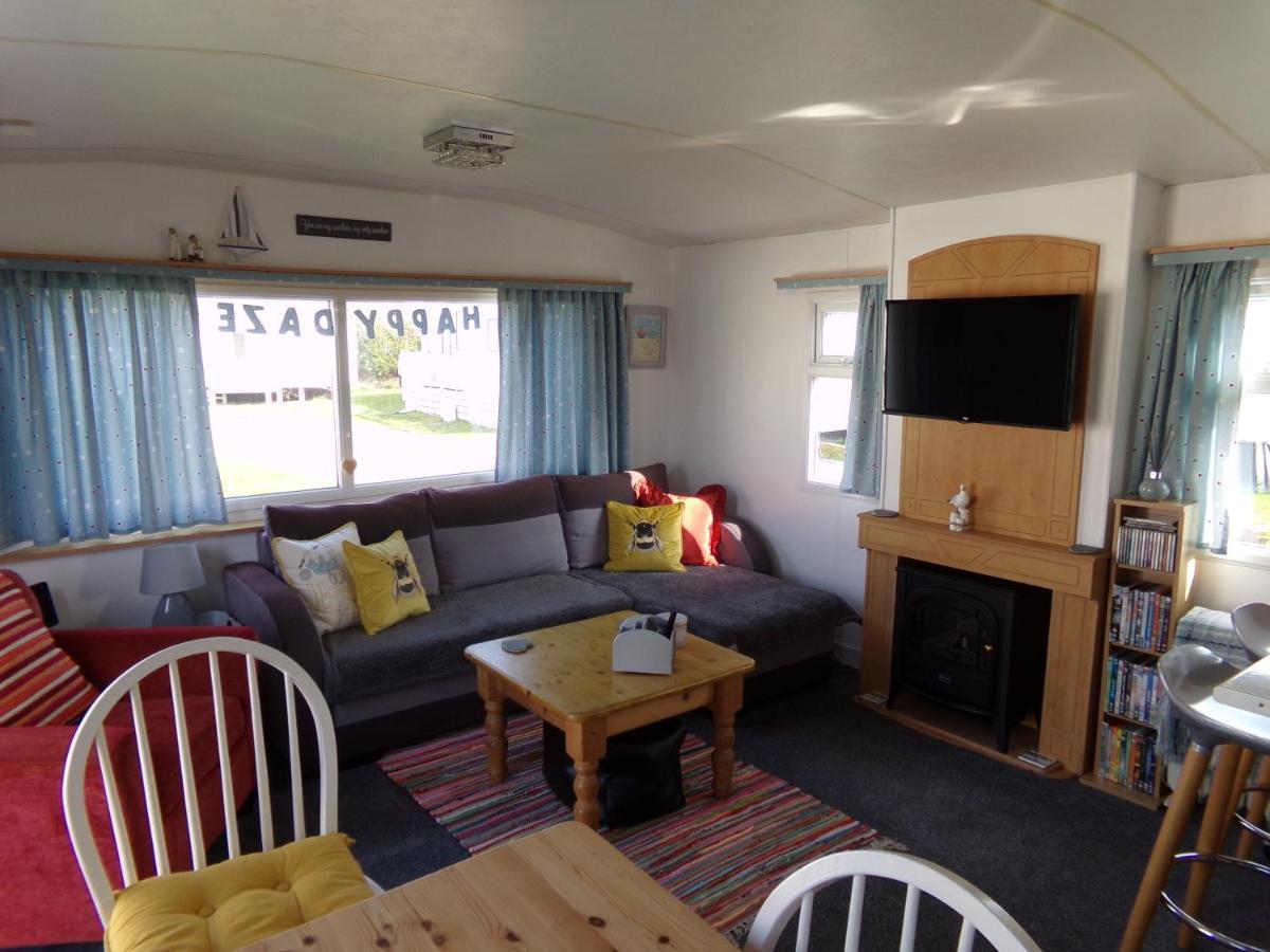 Happydaze Caravan Bacton  Eksteriør billede