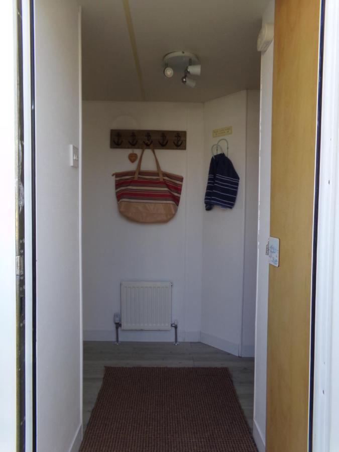 Happydaze Caravan Bacton  Eksteriør billede